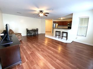 4215 SW 31st Dr Unit 102, Gainesville, FL 32608