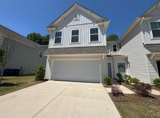 133 Lorcan Ln, Statesville, NC 28625