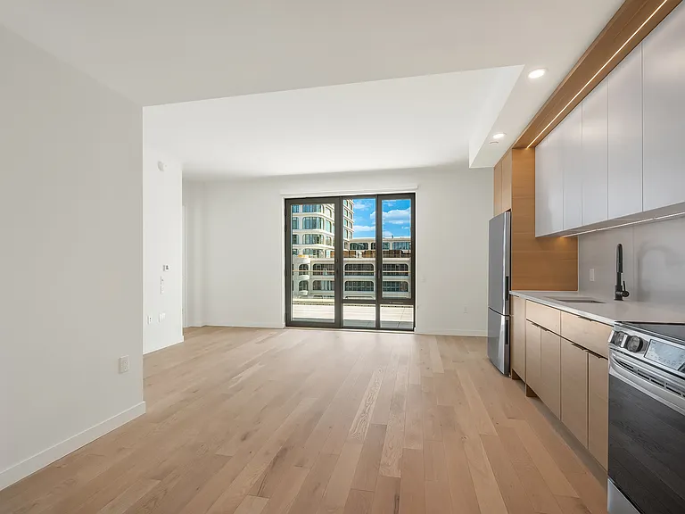 395 Carroll St #710 — Photo 5