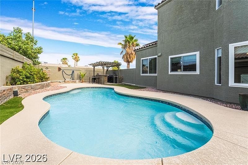 1st image of 6112 Browning Way