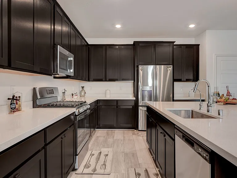 7069 Range Valley St — Photo 22