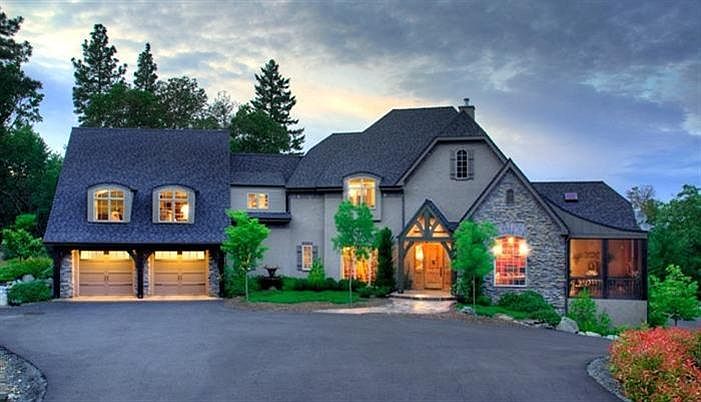 1st image of 352 Juanita Way