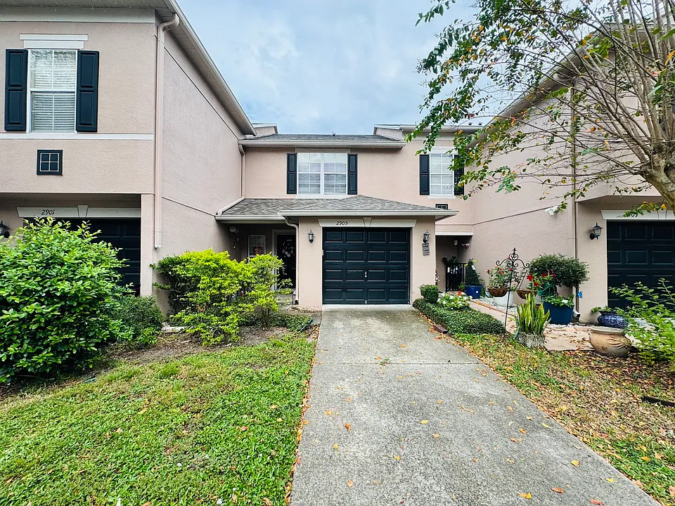 2905 Ashford Park Pl