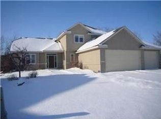 15354 Bobcat Cir NW, Prior Lake, MN 55372