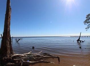 6 & 7 Alden Ln, Freeport, FL 32439