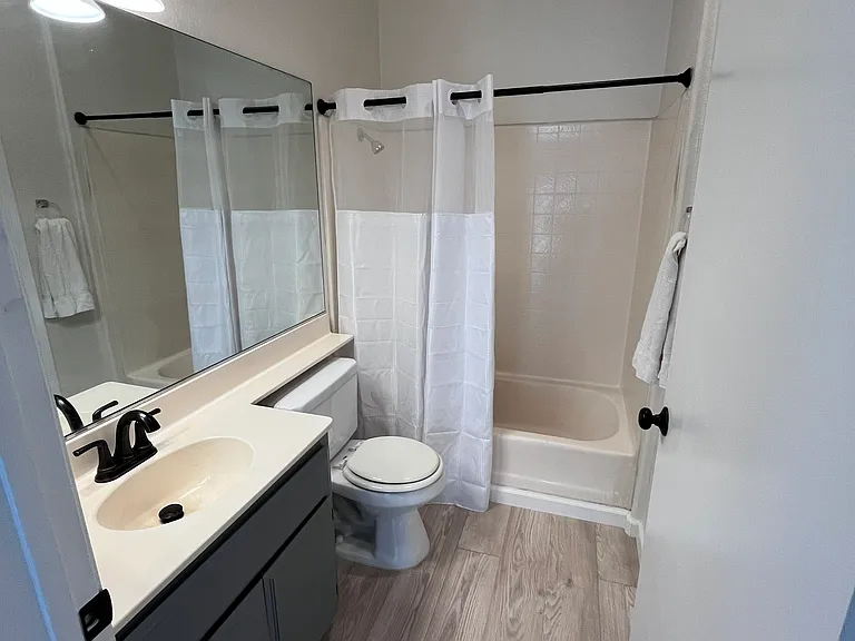 6140 Monterey Rd — Photo 11