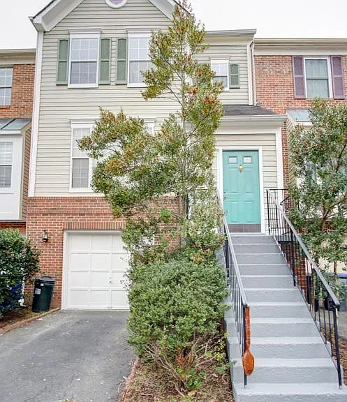 6912 Kerrywood Cir — Photo 1
