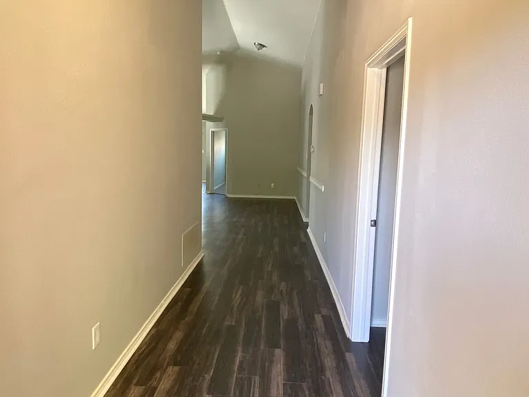5048 Caraway Dr — Photo 4