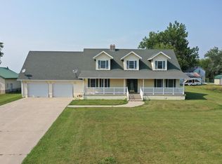 211 3rd St, Pilot Mound, IA 50223