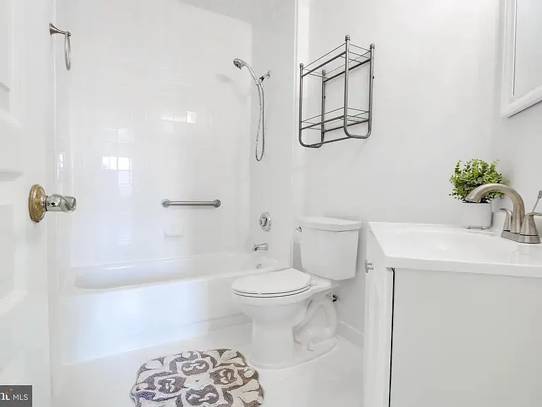 2204 Westcourt Ln #419 — Photo 7