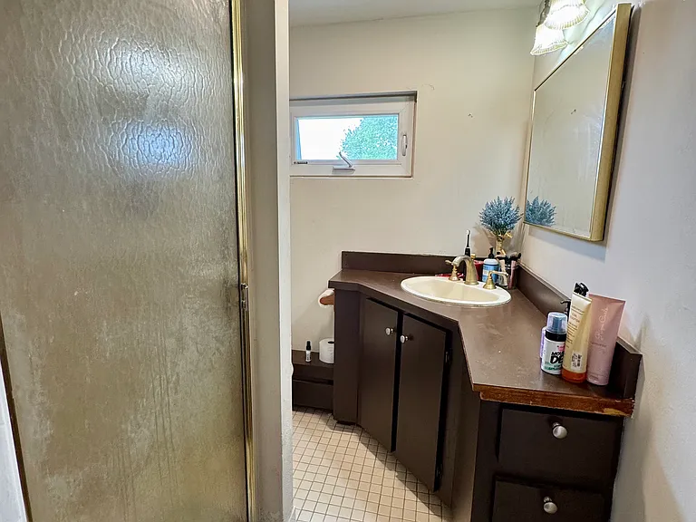 417 Atwells Ave #2 — Photo 15