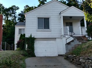 595 Sarah St, Carnegie, PA