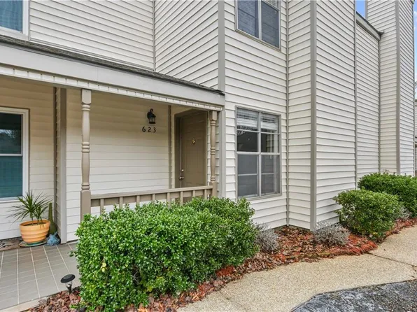 623 Cedarwood Dr #623, Mandeville, LA 70471