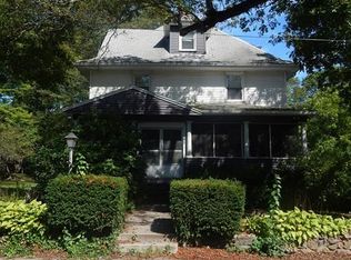 61 Pleasant St, Plainville, MA 02762