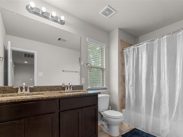 5604 S Buffalo Cir, Willis, TX 77378