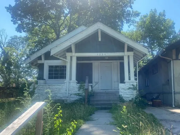 4224 Agnes Ave, Kansas City, MO 64130