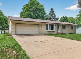 11601 Georgia Ave N, Champlin, MN 55316