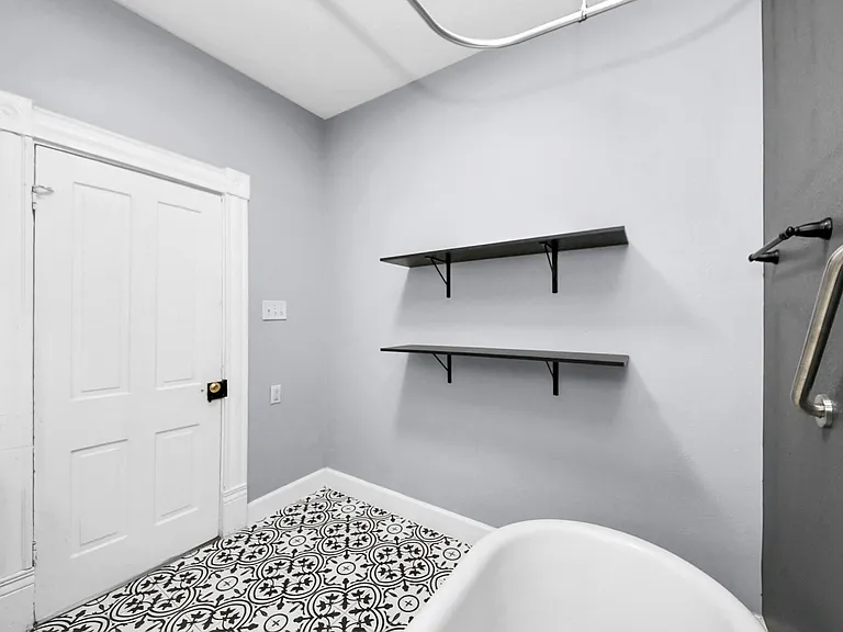 2502 Saltus St #3 — Photo 28