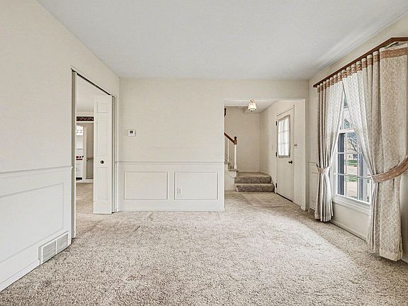 4th image of 3671 Oskalossa Dr SW