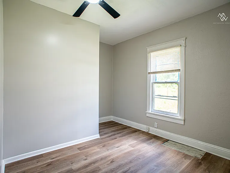 4106 Park Ave — Photo 16