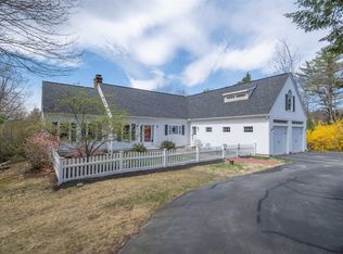 36 Colonel Daniels Dr, Bedford, NH 03110