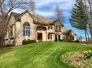 4850 S Forest Ave, New Berlin, WI 53151