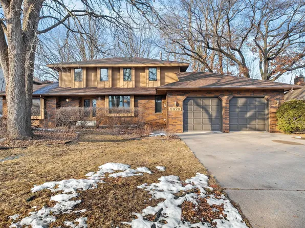 2978 13th Ter NW, New Brighton, MN 55112