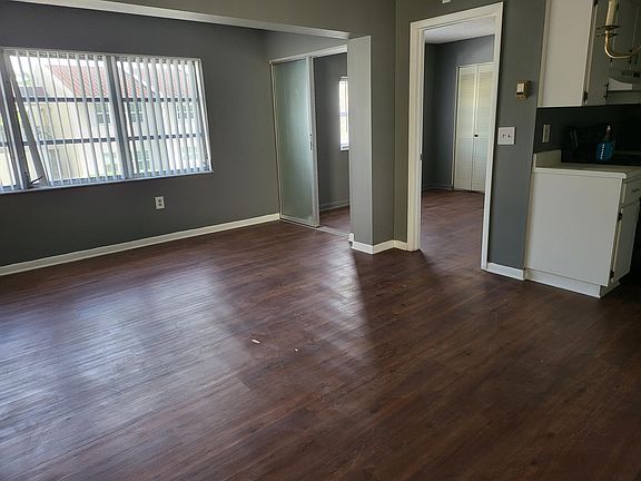 3rd image of 1103 Cypress Gardens Blvd APT 23