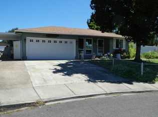 2709 McGrew Cir, White City, OR 97503