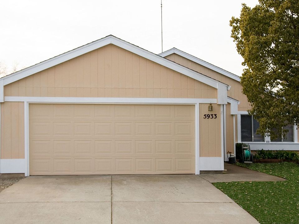 Excellent Curb Appeal. 