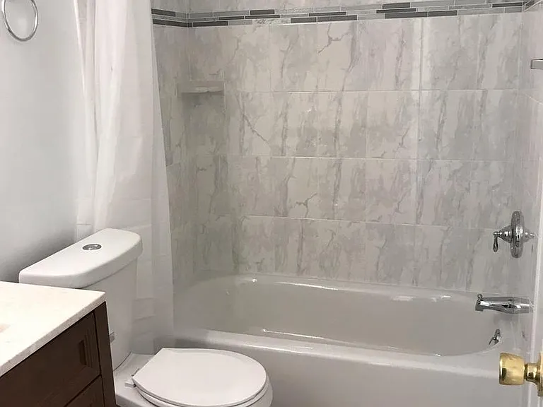 18120 Chalet Dr #11-203 — Photo 16