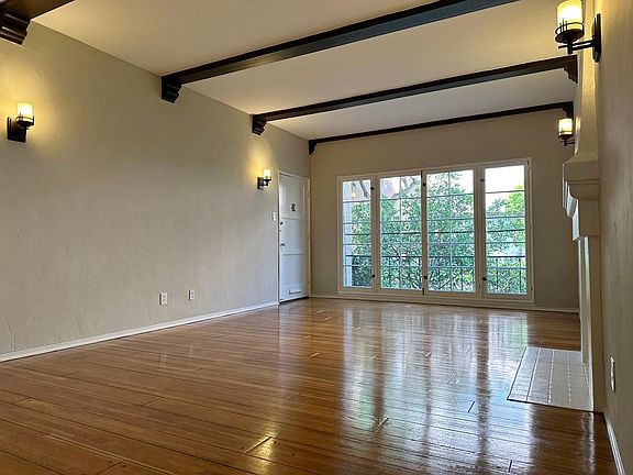 2nd image of 650 S Cloverdale Ave APT 2