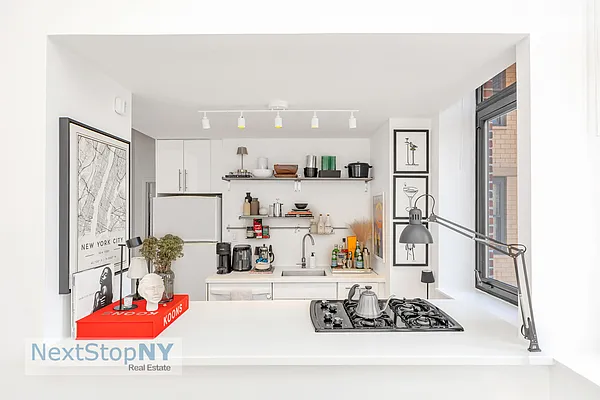 Kitchen, photo 2