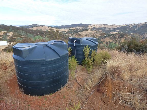 5th image of 19900 Cantwell Ranch Rd
