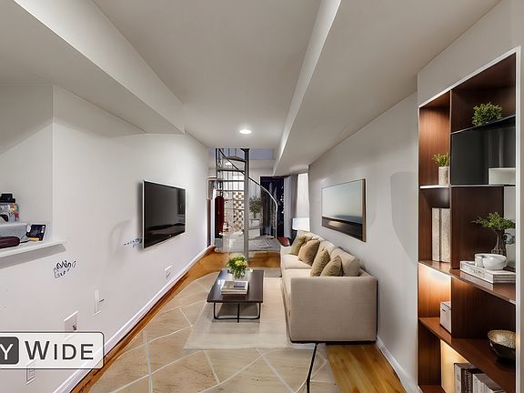 2nd image of 214 E 85th St #1B