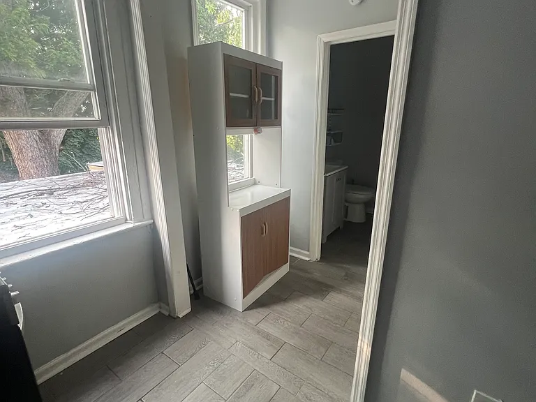 891 S 18th St #3 — Photo 11