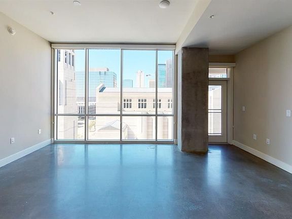 4th image of 1825 San Jacinto St #515