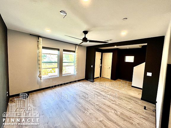 5th image of 755 Daniel Freeman Cir
