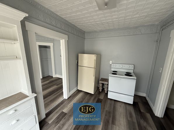 23 S Main St UNIT 8, Brattleboro, VT 05301