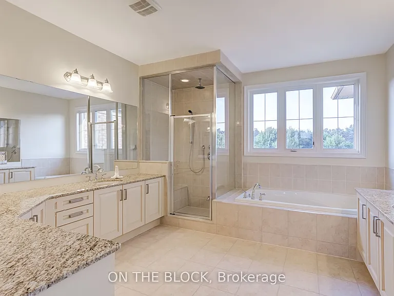 24 Whitewood Dr — Photo 8
