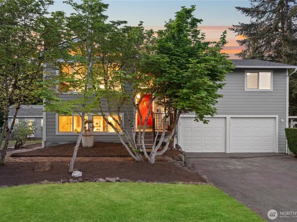 2943 216th Street SW, Brier, WA 98036