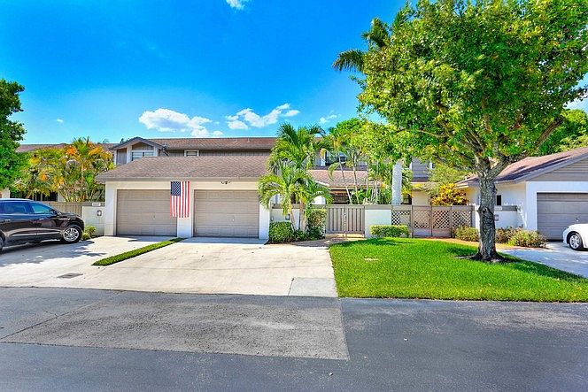 1st image of 10005 NW 52nd Ter
