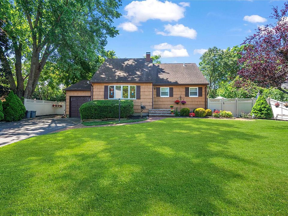 21 Winston Road, Centereach, NY 11720 MLS 3562182 Zillow