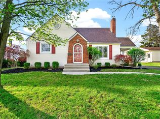1951 Harshman Blvd, Springfield, OH 45504