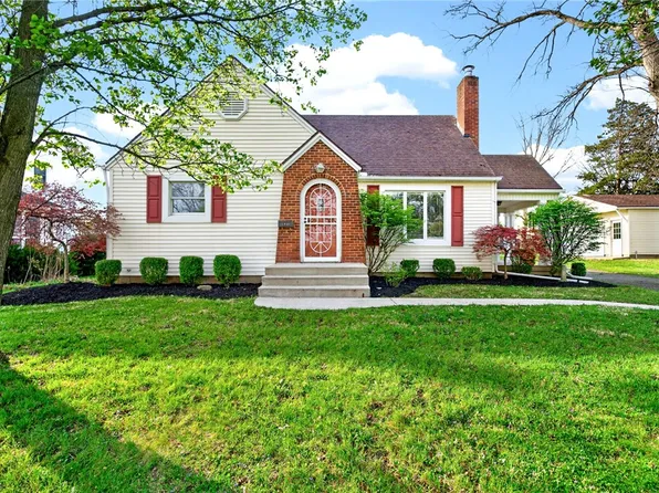 1951 Harshman Blvd, Springfield, OH 45504
