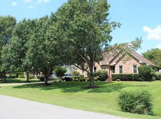 2211 Alydar Run, Murfreesboro, TN 37127