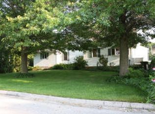 315 W 1st St, Bennett, IA 52721