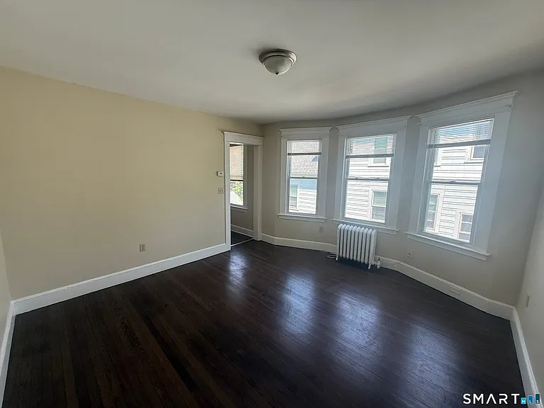 49 Fairfield St #2 — Photo 8