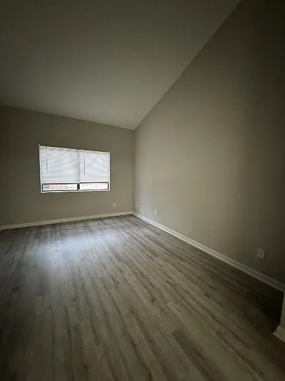 3930 Darryl Ln — Photo 6