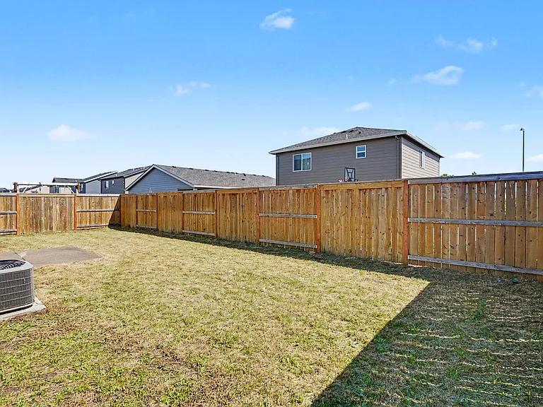 4748 Astronaut Ave NE — Photo 40